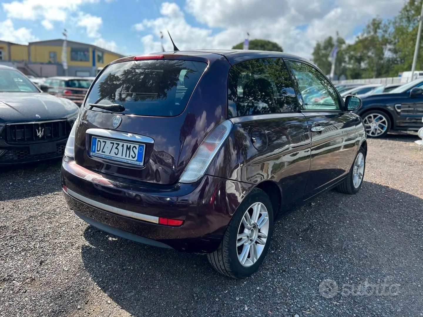 Lancia Ypsilon 2010 photo 2