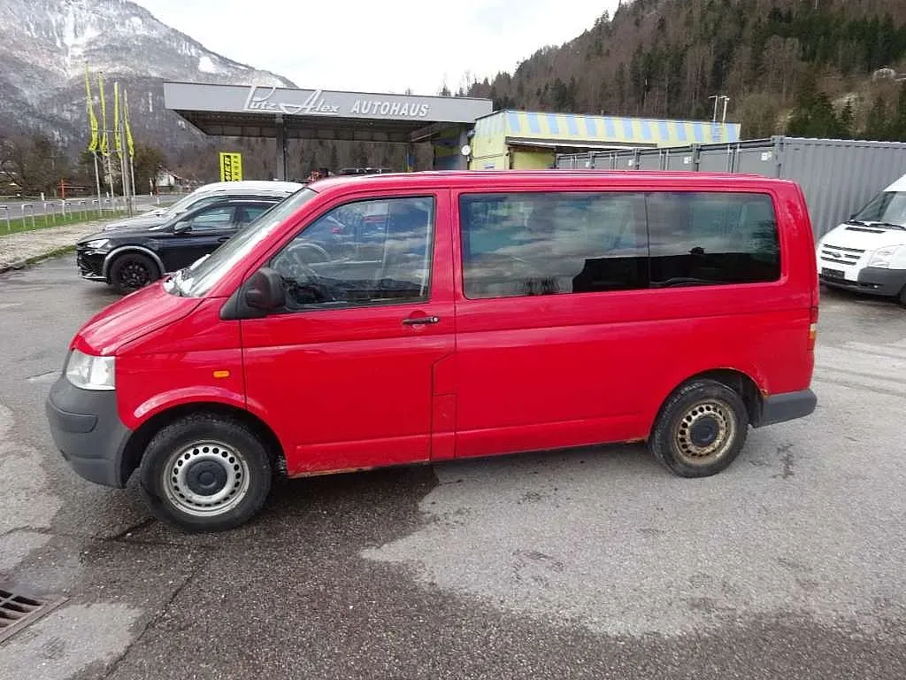Volkswagen T5 2005 photo 2