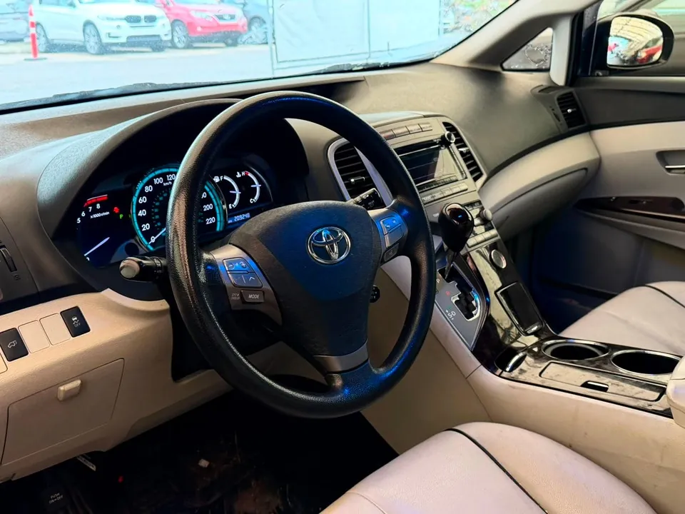 Toyota Venza 2012 photo 5