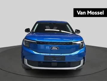 Ford Explorer 2024 photo 2