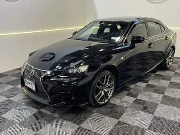Lexus Is 2015 photo 4