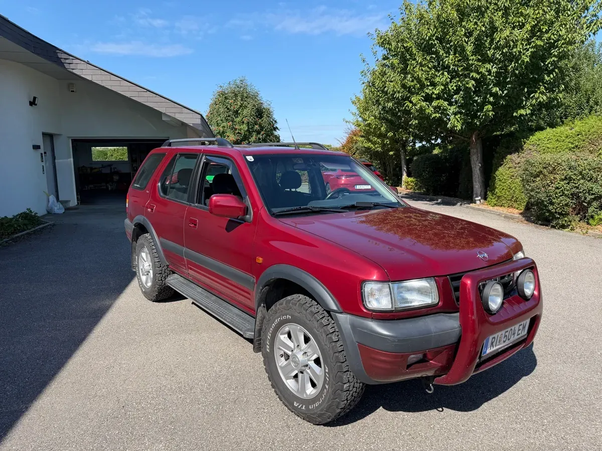 Opel Frontera 2000 photo 3