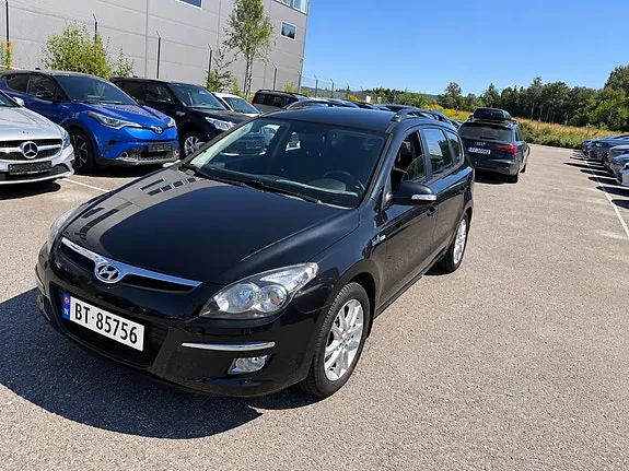 Hyundai I30 2010 photo 4