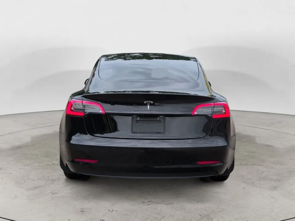 Tesla Model 3 2021 photo 5