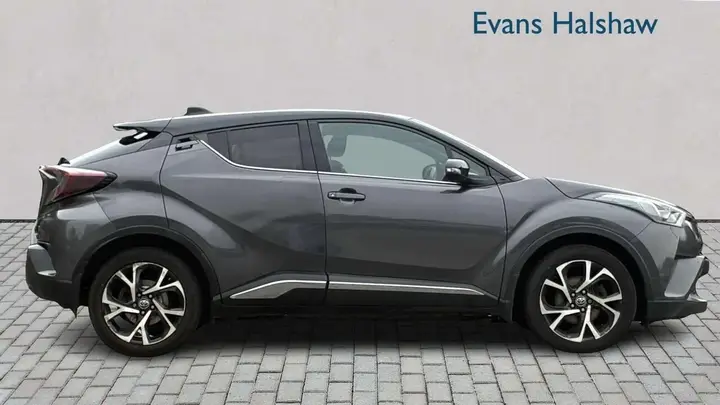 Toyota C-Hr 2017 photo 5