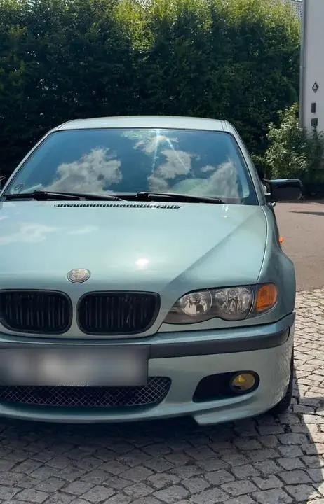 BMW 320I