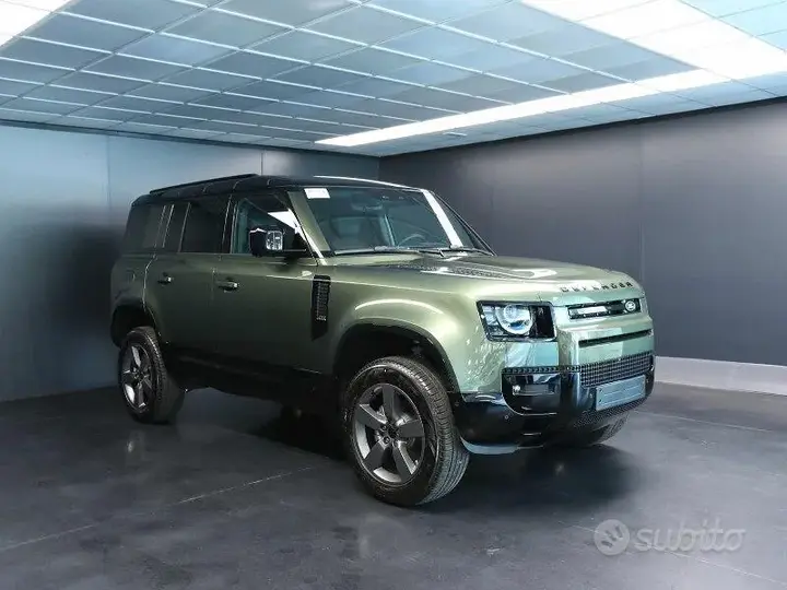 Land Rover Defender 2026 photo 2