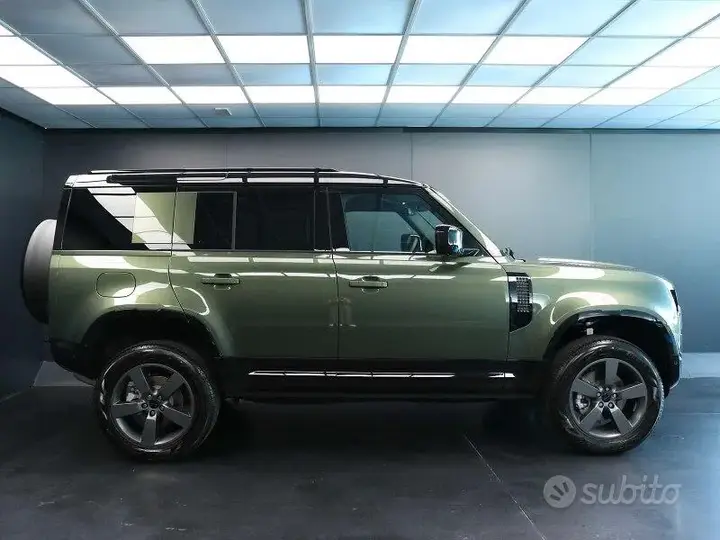 Land Rover Defender 2026 photo 5