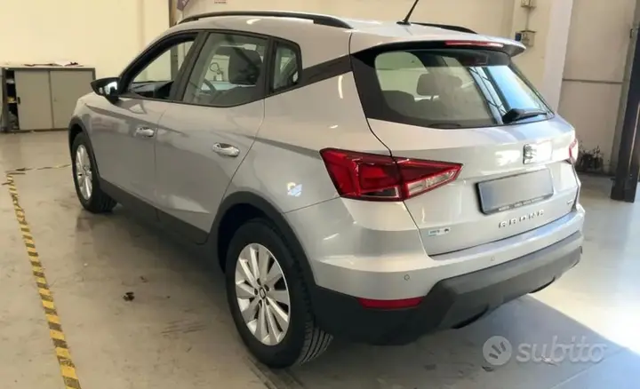 Seat Arona 2020 photo 2