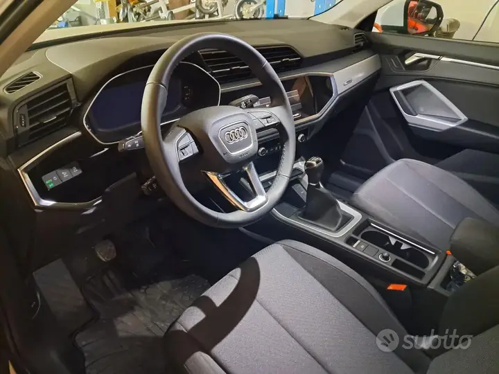 Audi Q3 2023 photo 4