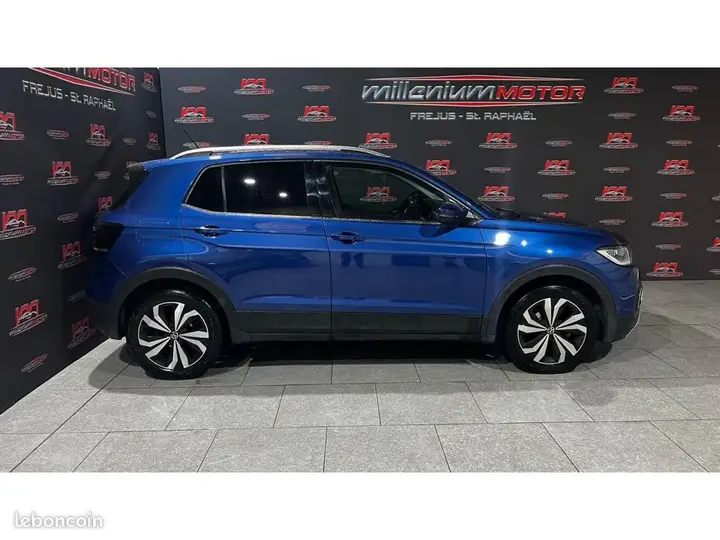 Volkswagen T-Cross 2021 photo 2