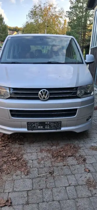 Volkswagen T5 2012 photo 3