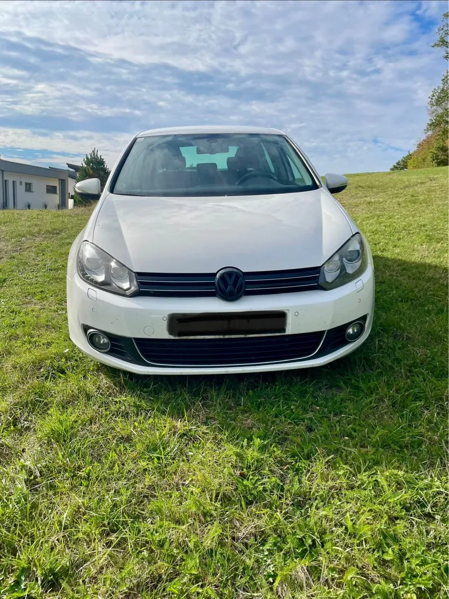 Volkswagen Golf 2011 photo 3