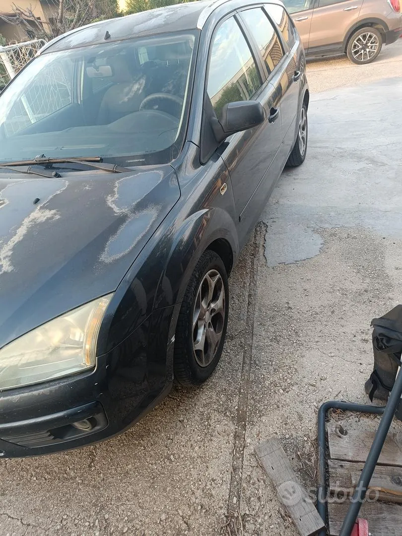 Ford Focus 2007 photo 2