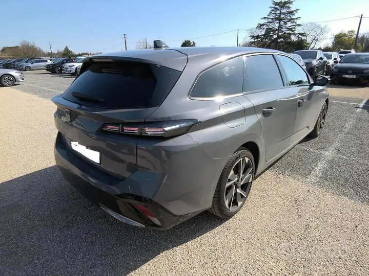 Peugeot 308 2025 photo 2