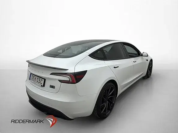 Tesla Model 3 2025 photo 5