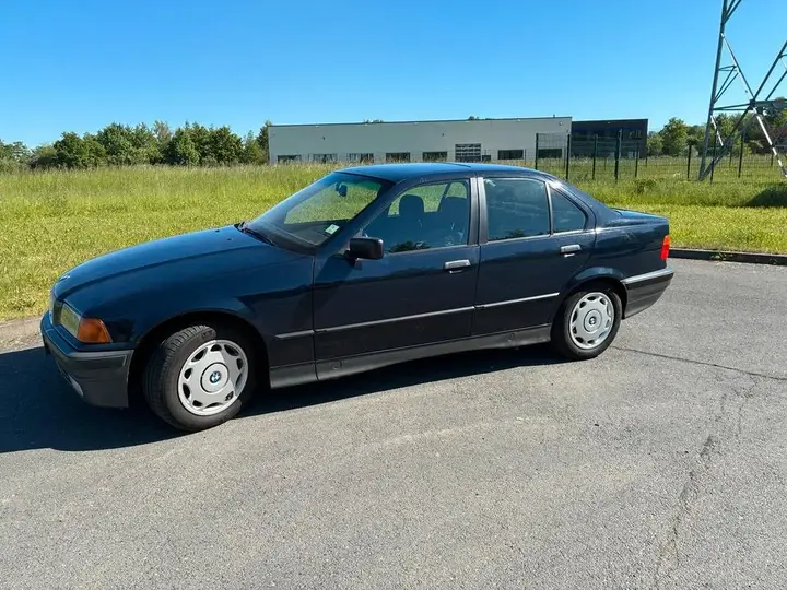 BMW E36