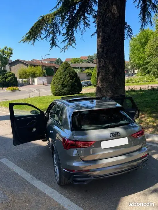 Audi Q3 2020 photo 2