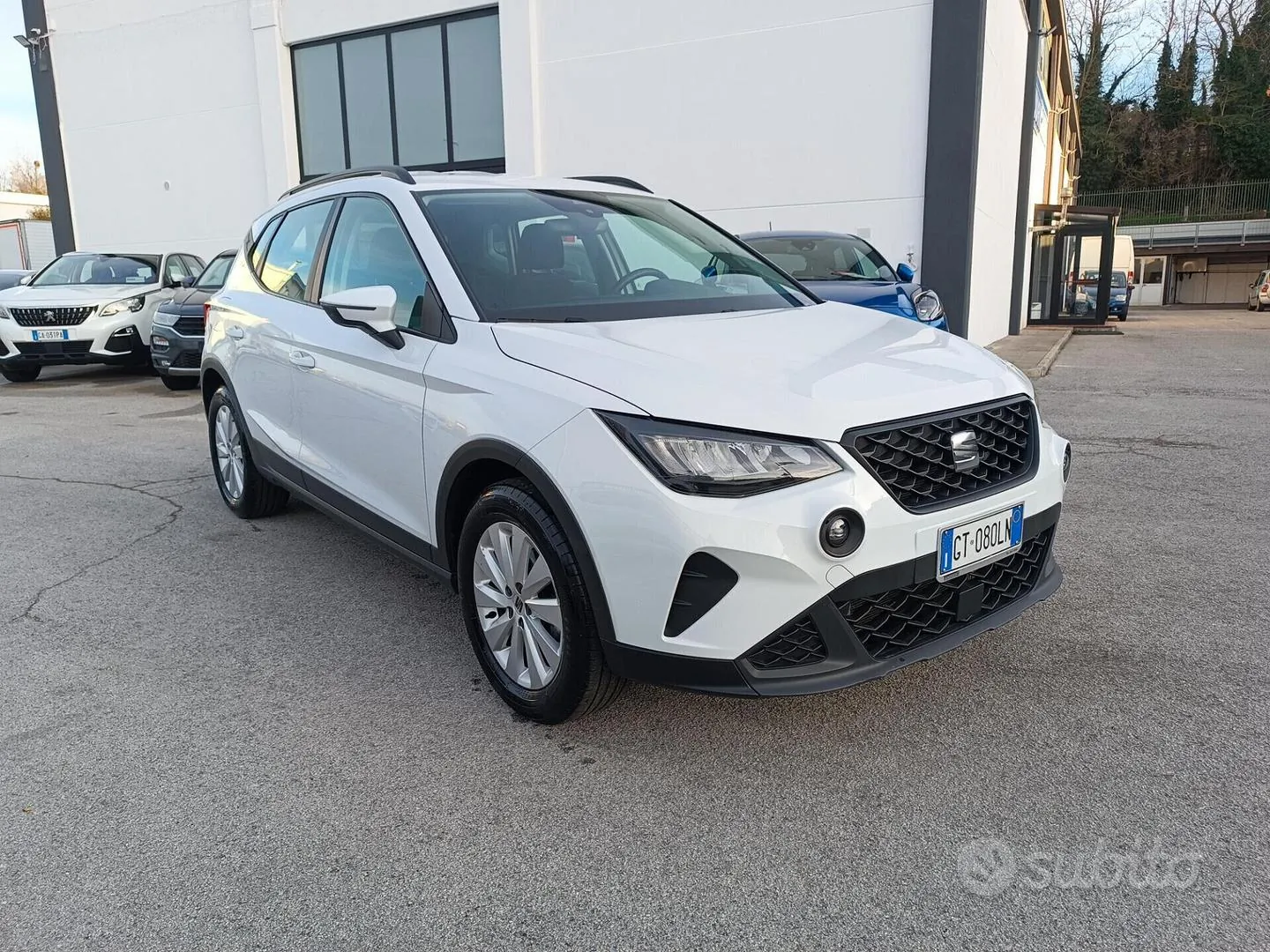 Seat Arona 2024 photo 3