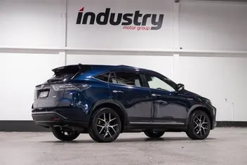 Toyota Harrier 2017 photo 4