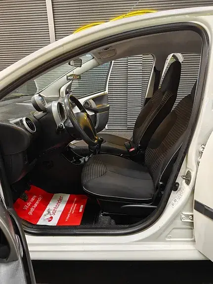 Peugeot 107 2014 photo 5
