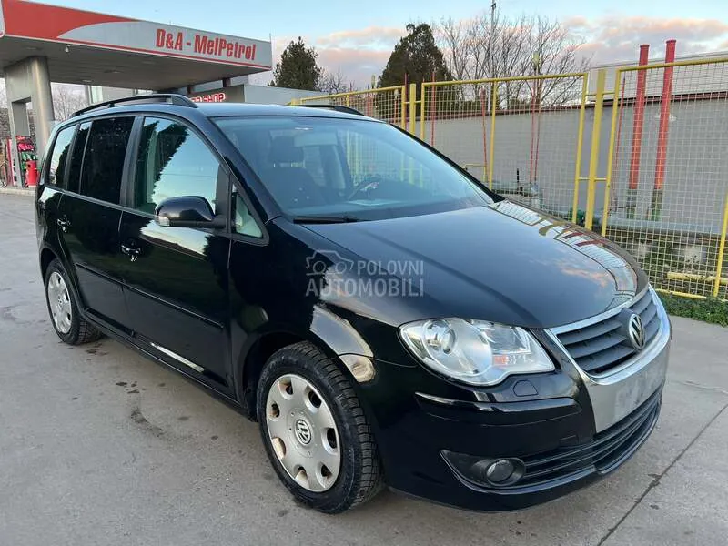 Volkswagen Touran 2007 photo 5