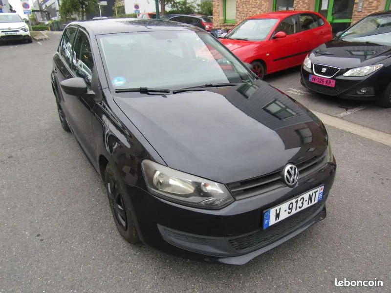Volkswagen Polo 2010 photo 3