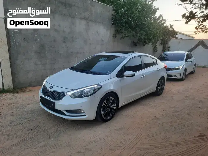 Kia Forte 2014 photo 2