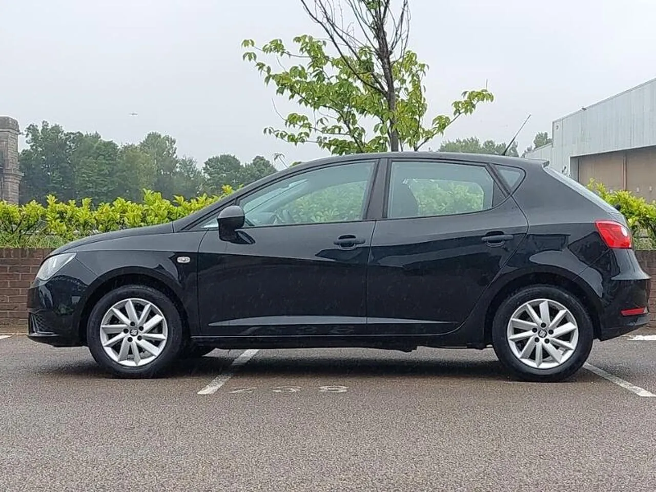 Seat Ibiza 2016 photo 4