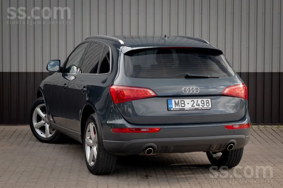 Audi Q5 2010 photo 4