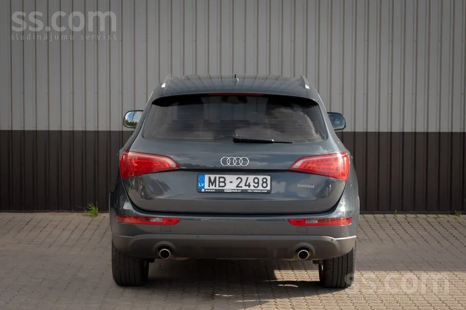 Audi Q5 2010 photo 5