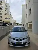 Toyota Yaris 2014 photo 2