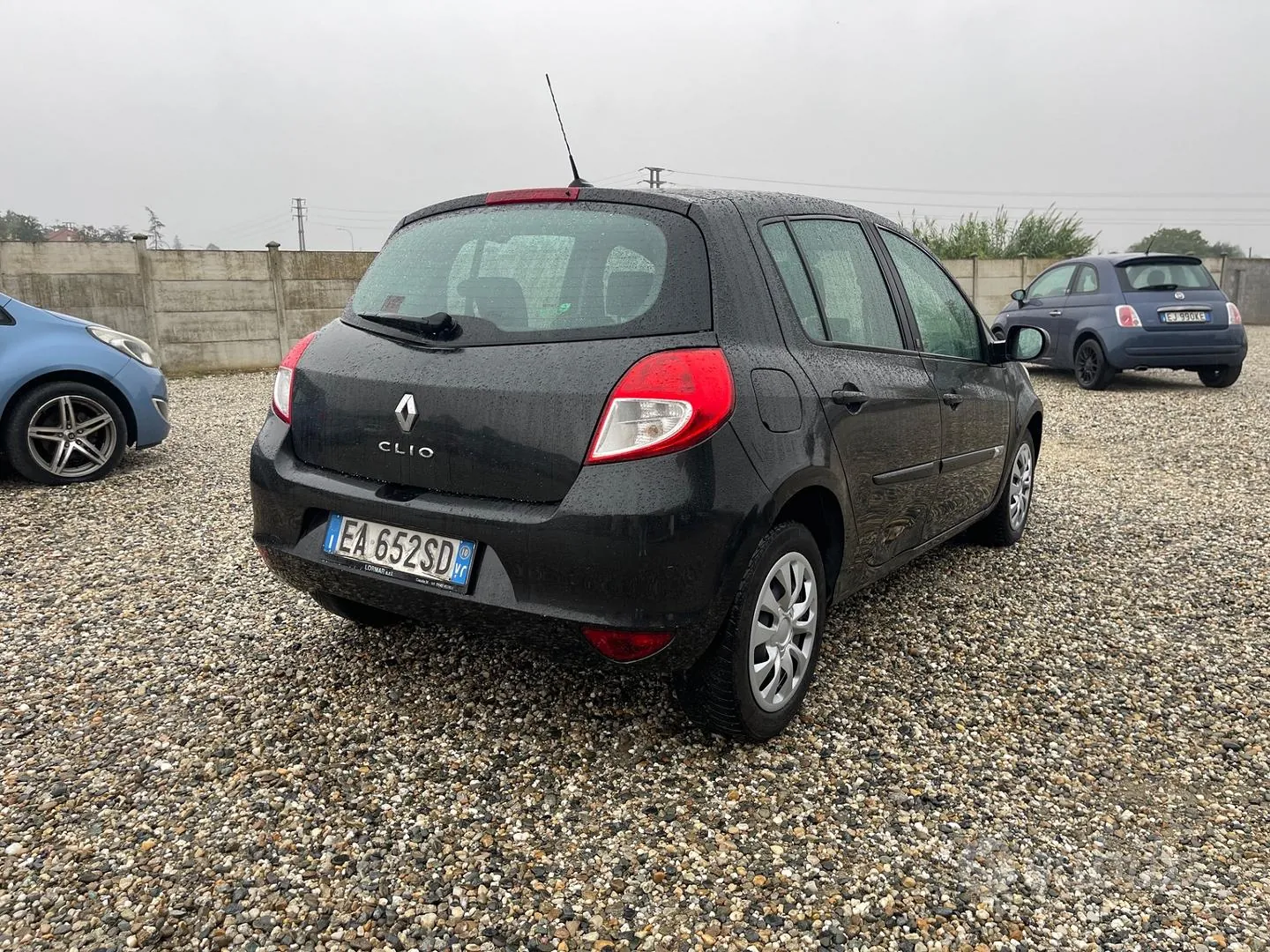 Renault Clio 2010 photo 4