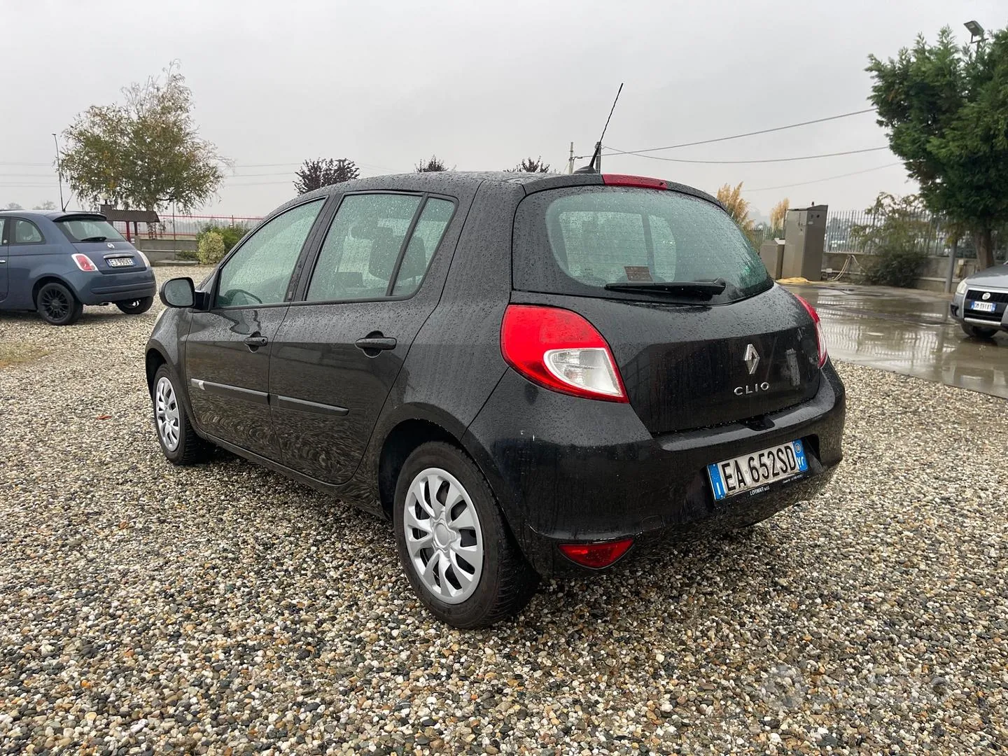 Renault Clio 2010 photo 3