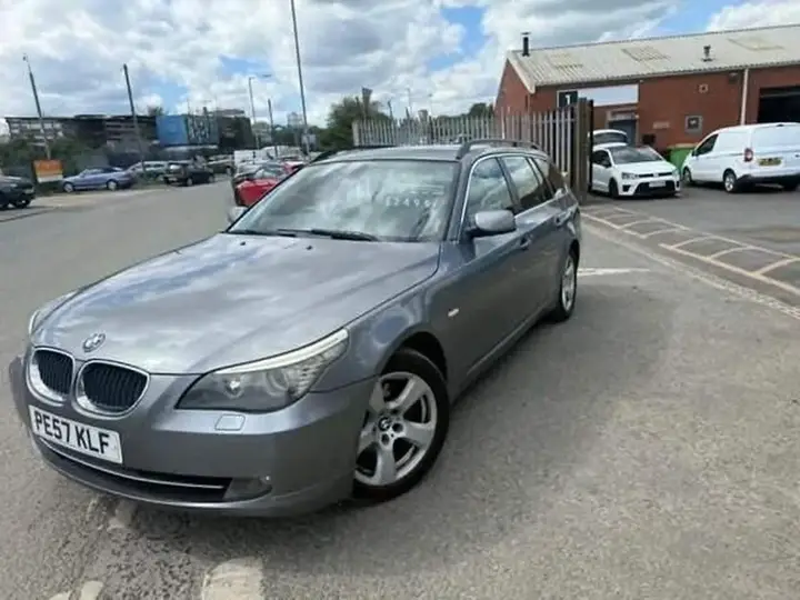 BMW 5 Series 2007 photo 2