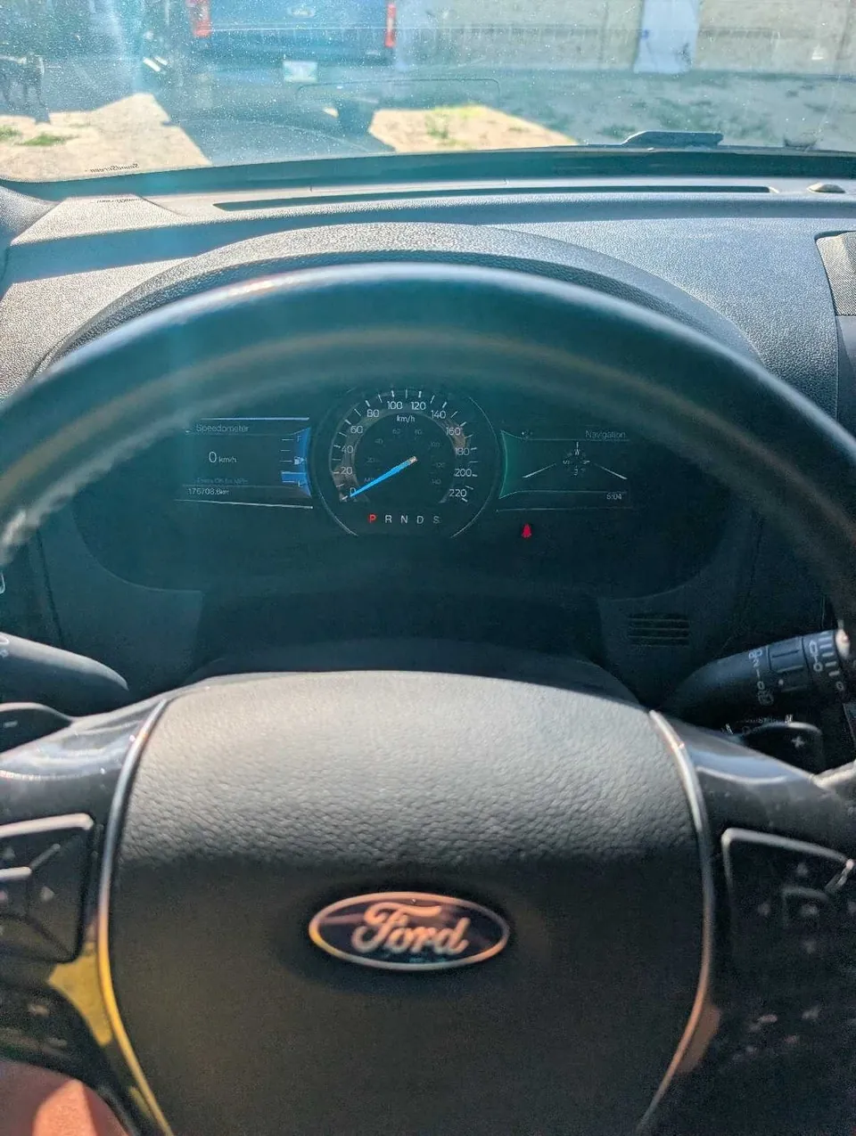 Ford Explorer 2017 photo 4