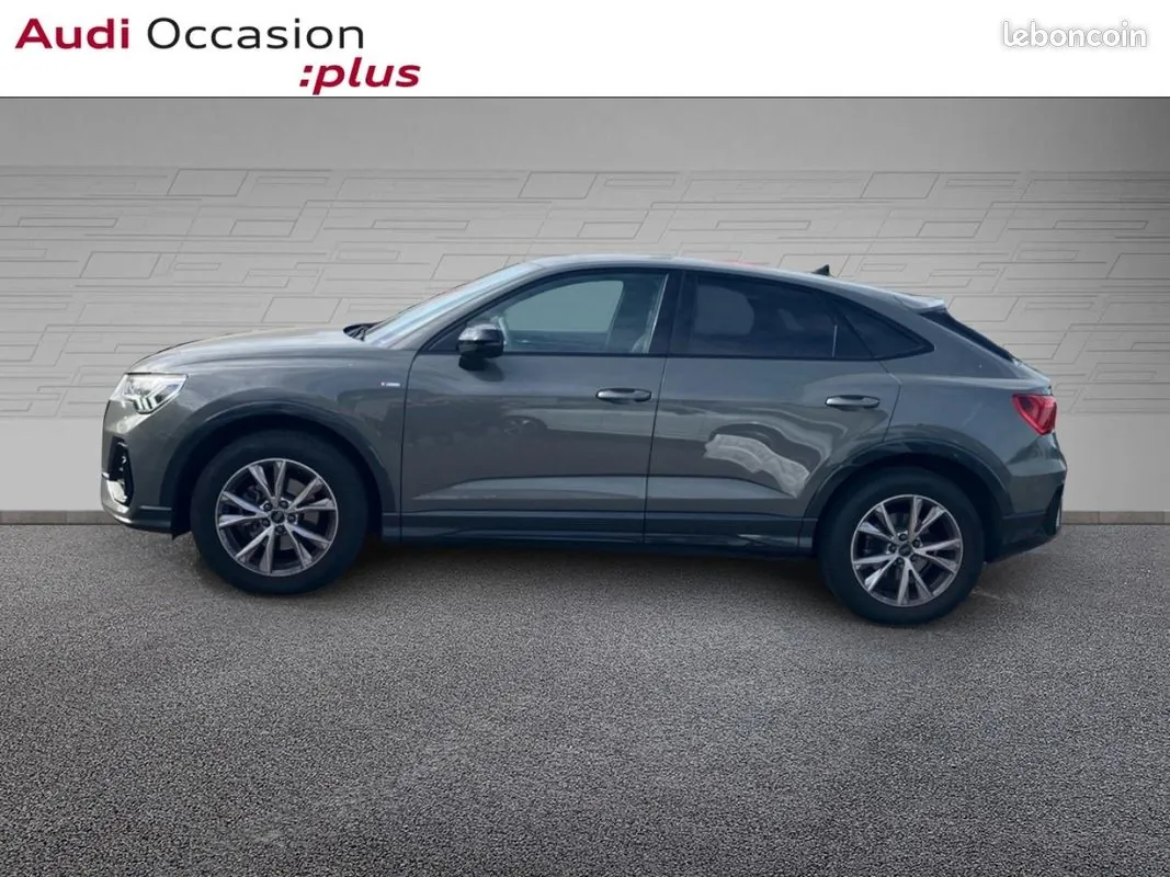 Audi Q3 2025 photo 2