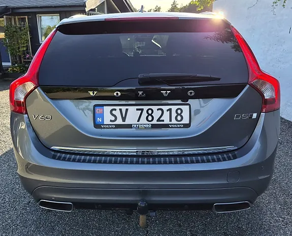Volvo V60 2017 photo 3
