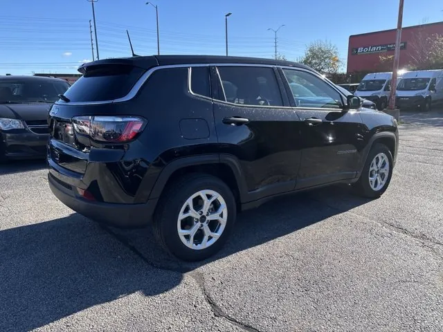 Jeep Compass 2025 photo 5