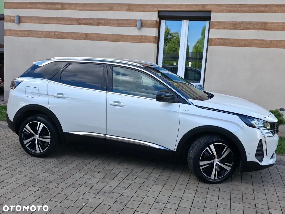 Peugeot 3008 2020 photo 2