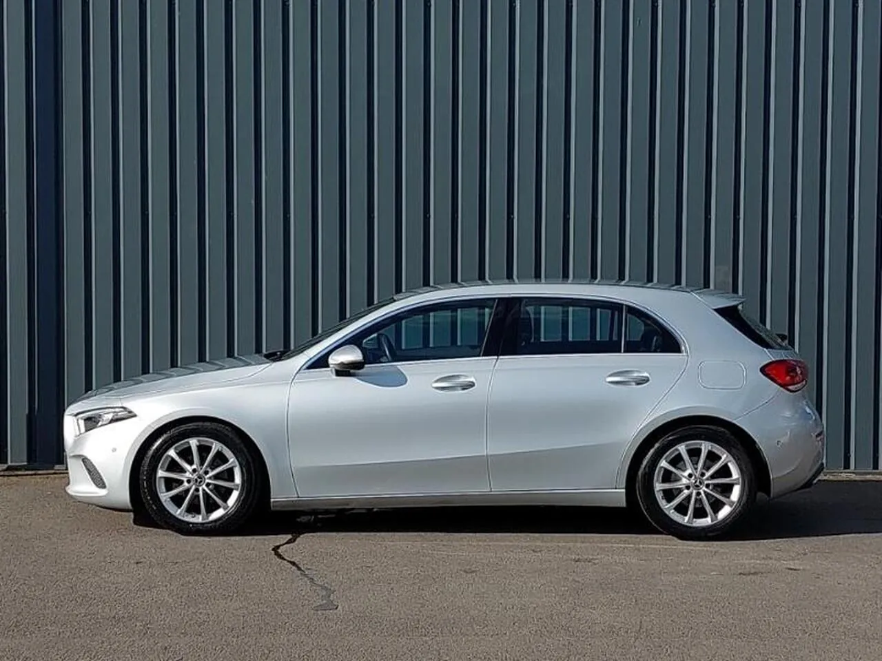 Mercedes-Benz A-Class 2019 photo 4