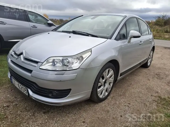 Citroen C4 2007 photo 2