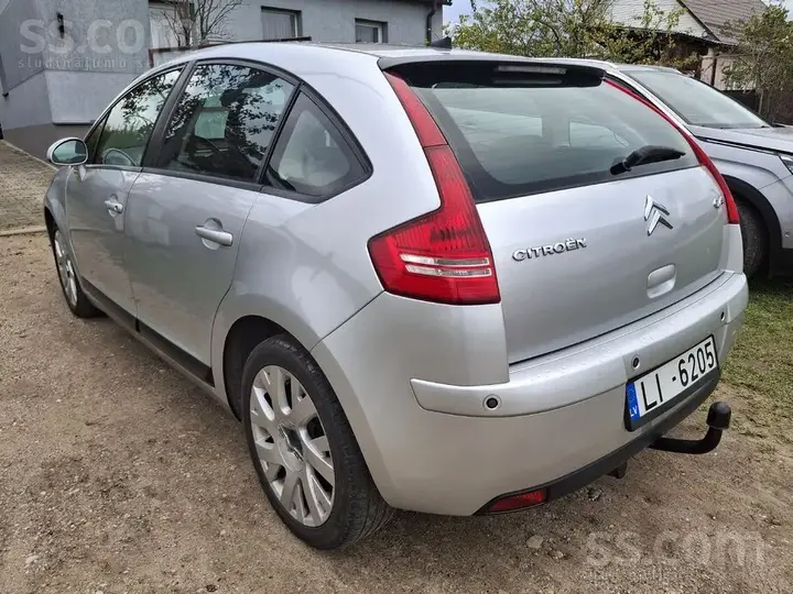 Citroen C4 2007 photo 4