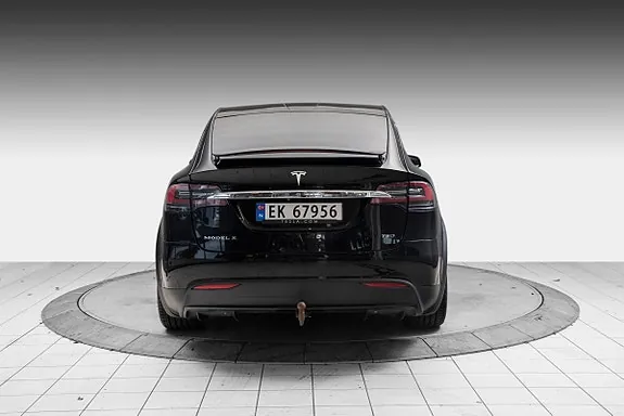 Tesla Model X 2017 photo 4