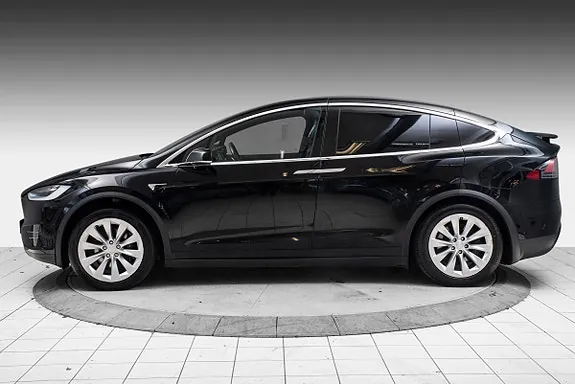 Tesla Model X 2017 photo 2