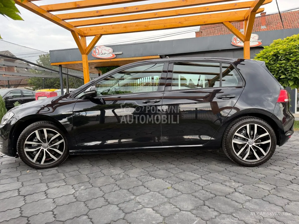 Volkswagen Golf 2013 photo 4