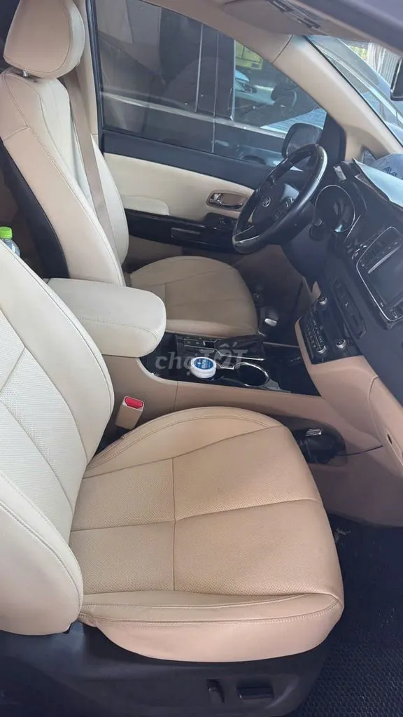 Kia Sedona 2020 photo 4