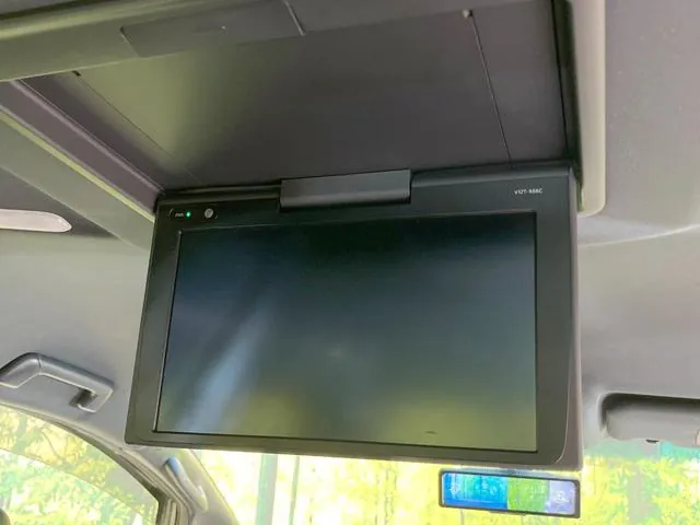 Toyota Alphard 2017 photo 3
