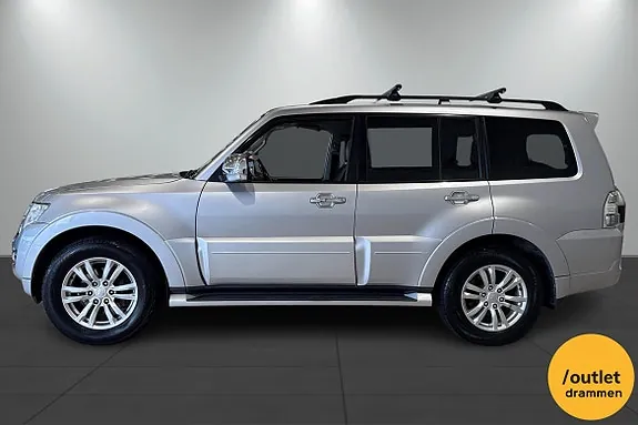 Mitsubishi Pajero 2016 photo 2