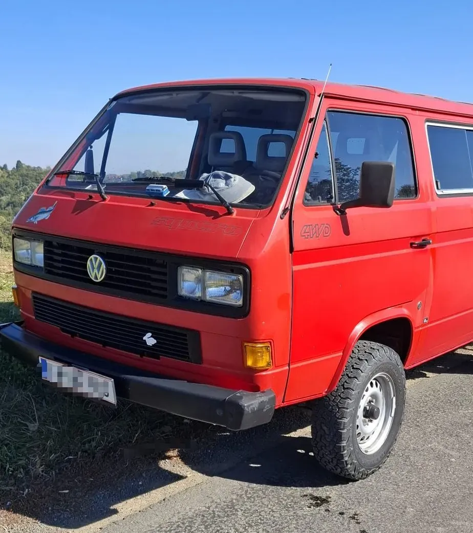 Volkswagen T3 1988 photo 2